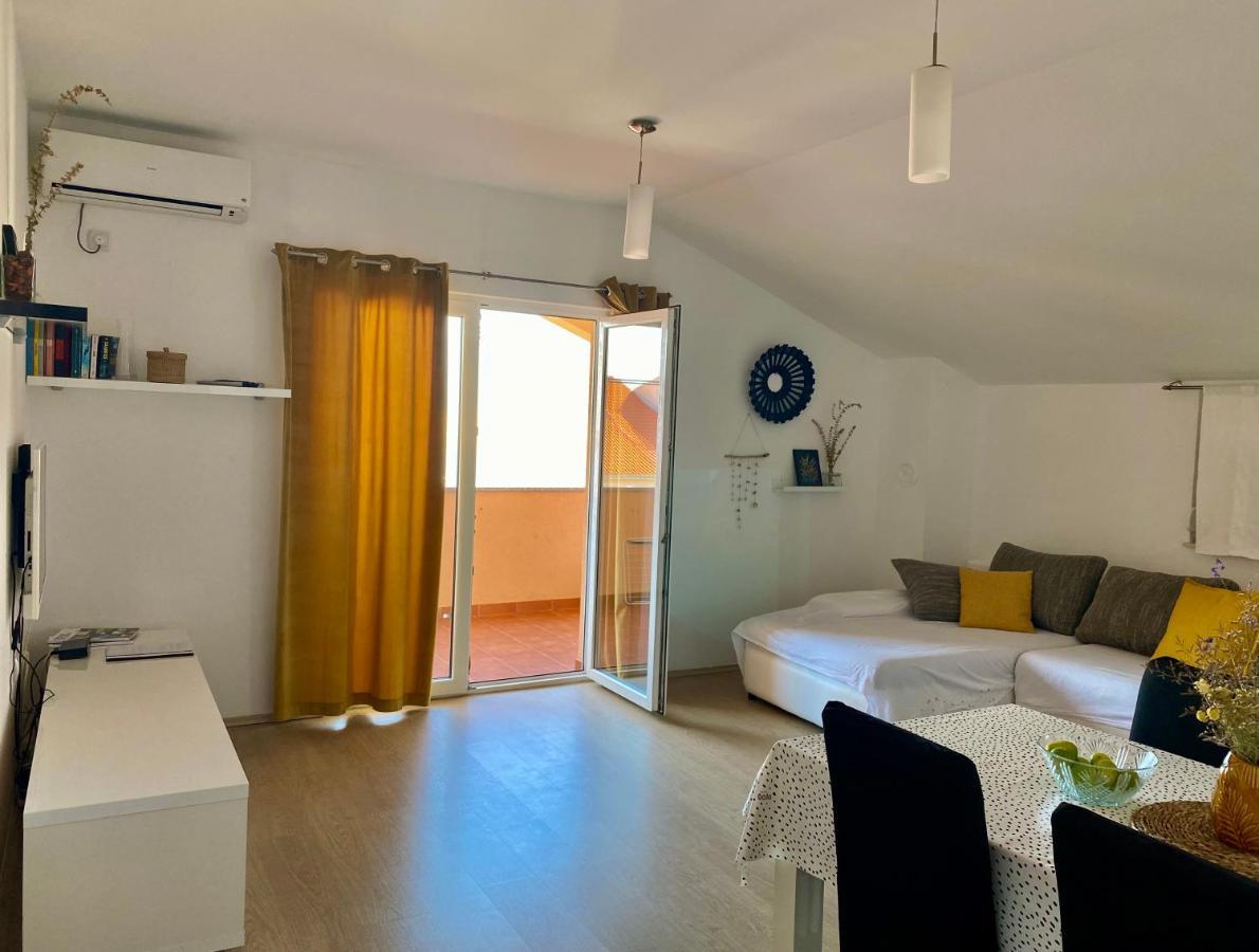 Ivana Apartment Zubovici