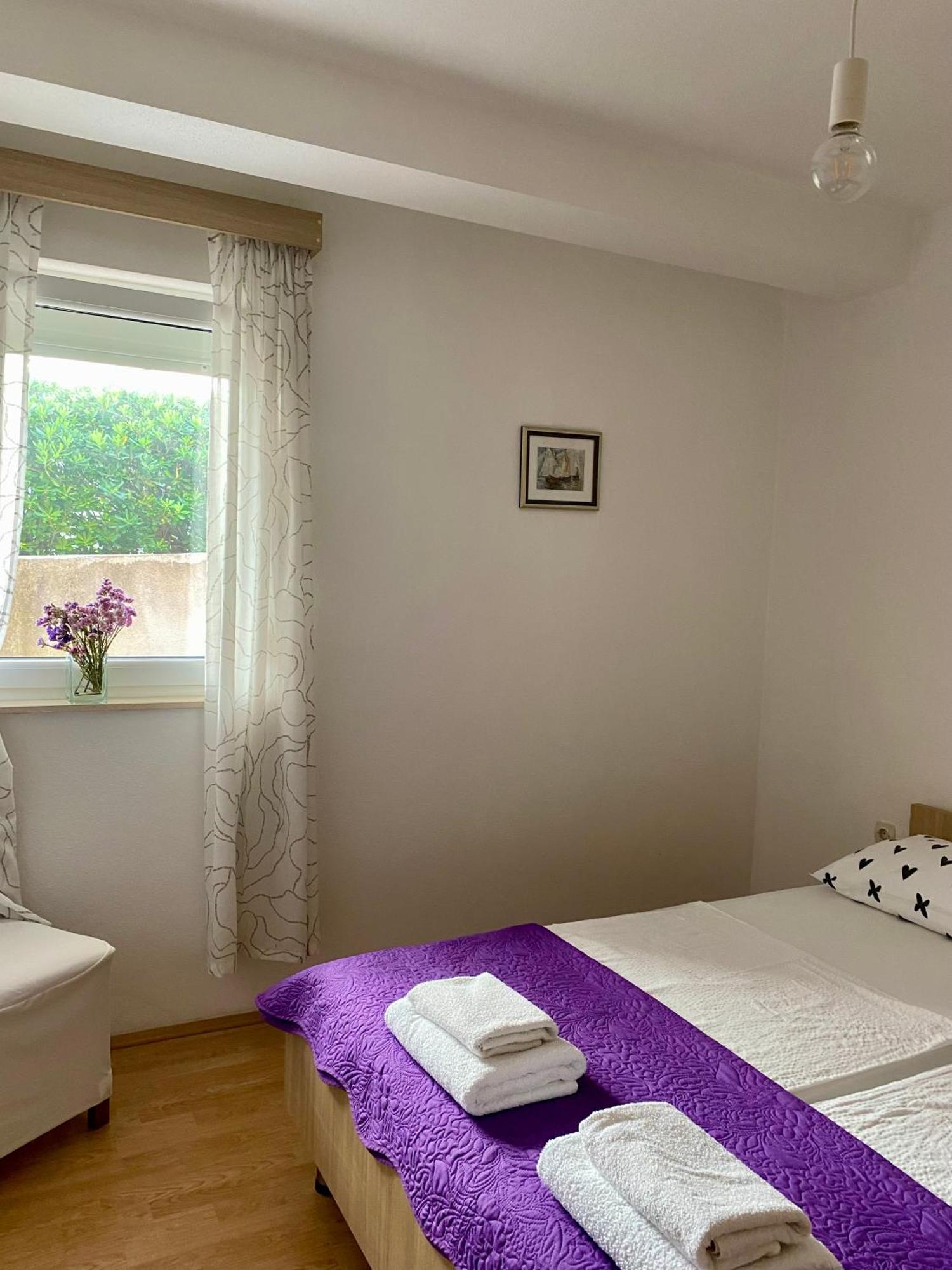 Ivana Apartment *